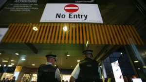 Aeropuerto de Londres fue cerrado por hallazgo de una bomba de la Segunda Guerra Mundial
