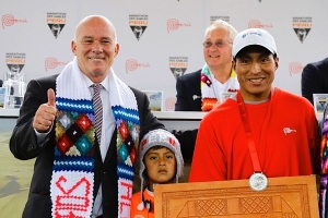 Destacado atleta Remigio Huam&aacute;n Quispe fue nombrado embajador de la Marca Per&uacute;