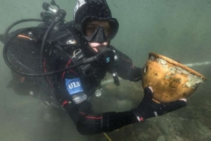 Arque&oacute;logos descubren al fondo del Lago Titicaca restos de una religi&oacute;n anterior a la de los incas