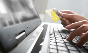 Peruanos planifican sus vacaciones en Internet