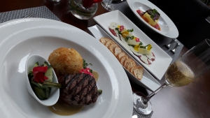 Cena San Valent&iacute;n 3 tiempos en el Crowne Plaza Lima