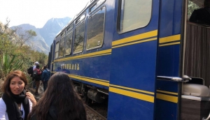 Informe de la Polic&iacute;a: Accidente ferroviario en Machupicchu deja el saldo veintisiete personal heridas