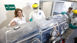 MINSA presenta hospital m&oacute;vil en el aeropuerto Jorge Ch&aacute;vez frente a posible ingreso del coronavirus