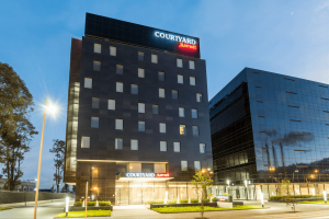 Cena Navide&ntilde;a para llevar o a domicilio, el nuevo servicio del Courtyard by Marriott Bogot&aacute; Airport