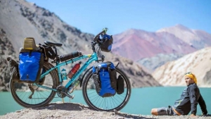 La historia de Javier Mart&iacute;nez, el ciudadano espa&ntilde;ol que recorre el mundo en bicicleta