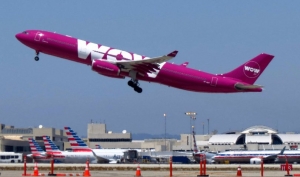 Aerol&iacute;nea islandesa WOW Air cesa sus actividades y anula todos sus vuelos