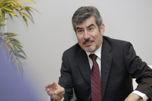 Ministro Rogers Valencia viajar&aacute; a Panam&aacute; para foro sobre aerol&iacute;neas l&iacute;deres