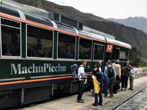 Servicios de tren de Inca Rail operar&aacute; hoy solo para retornar a los turistas de Aguas Calientes