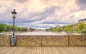 Vive y celebra en la rom&aacute;ntica Par&iacute;s