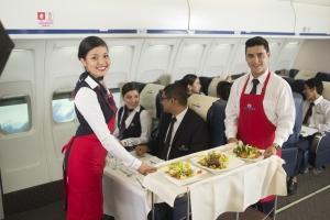 Demanda de aviaci&oacute;n comercial crecer&aacute; un 30% este a&ntilde;o