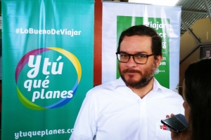 Gobierno trabaja medidas para atraer inversi&oacute;n al sector turismo