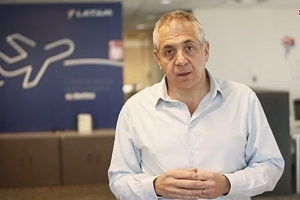 Roberto Alvo: "El mensaje que quiero transmitir a todos es el mismo: continuaremos volando"