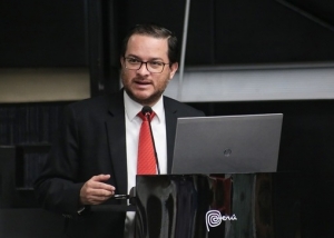 Ministro V&aacute;squez: Per&uacute; participa activamente en la Franja y la Ruta de China