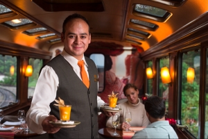 INCA RAIL celebra el D&iacute;a de la Canci&oacute;n Criolla