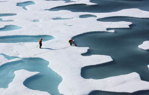 Agencia Espacial Europea advierte que hielo del &Aacute;rtico disminuye el doble de r&aacute;pido de lo previsto