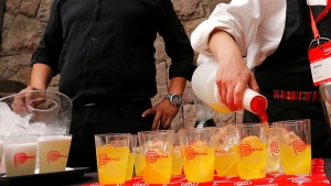 Presencia de "pisco" peruano en Enade desata molestia de productores chilenos