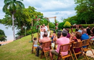 Bodas peque&ntilde;as pero deslumbrantes en Jamaica