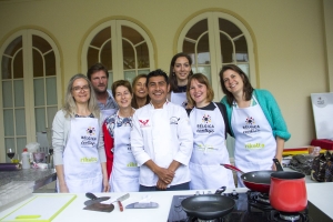 Creador de chocolate acebichado gana primer MasterChef Per&uacute;-B&eacute;lgica