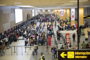 Campa&ntilde;a VIAJA INFORMADO busca prevenir enfermedad entre los viajeros