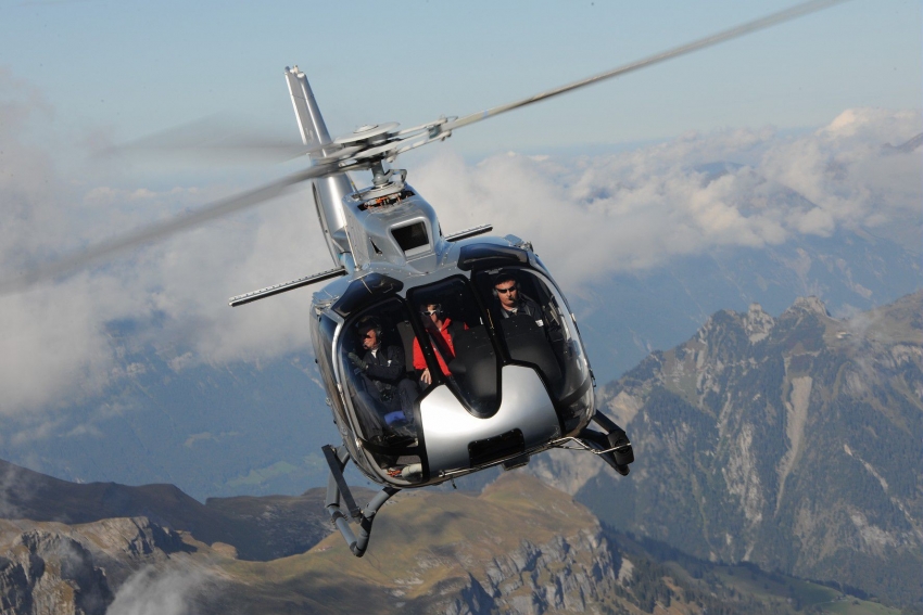 Los helic&oacute;pteros conquistan el sector turismo por su gran maniobrabilidad y capacidad de mantenerse est&aacute;ticos en el aire