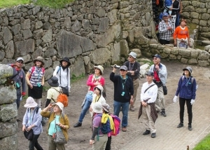 Mincetur: feriado de Santa Rosa de Lima movilizar&aacute; a cerca de 890 mil turistas a nivel nacional