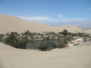 Revista Vogue: laguna de Huacachina en Ica es el &ldquo;oasis de Am&eacute;rica&rdquo;