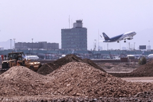 Aeropuerto Jorge Ch&aacute;vez: se adjudic&oacute; construcci&oacute;n de segunda pista de aterrizaje