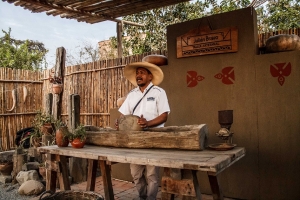 M&aacute;s de nueve mil personas apreciaron los hermosos trabajos y talleres de ocho destacados artesanos del Per&uacute;