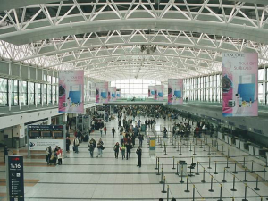 Sistema de reservas de Latam Per&uacute; tiene programado vuelos a Buenos Aires al aeropuerto de Ezeiza