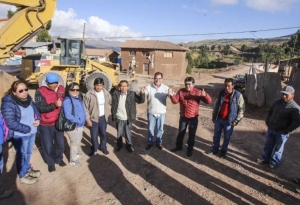 Ministerio de Transportes anuncia asfaltado de v&iacute;a alterna a Chinchero
