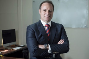 Jorge Le&oacute;n Benavides es el nuevo presidente del Bur&oacute; de Convenciones y Visitantes de Lima