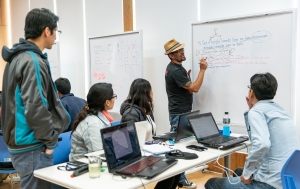 PROMPER&Uacute; organiza la primera hackathon de turismo en el pa&iacute;s