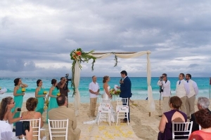 El Caribe mexicano se queda sin bodas por la falta de protocolos