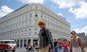 Turismo a Cuba se desploma tras endurecimiento de las restricciones de viajes de Trump