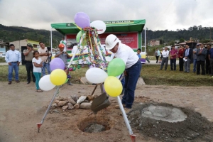 Mincetur inici&oacute; mejoramiento de v&iacute;as de acceso a Ruta del Caf&eacute; en Villa Rica