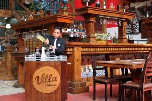 Villa Chicken un punto imperdible para disfrutar el D&iacute;a del Pisco Sour