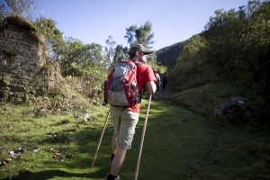 1,000 agencias de viaje podr&aacute;n iniciar actividades de turismo de aventura, canotaje y caminata