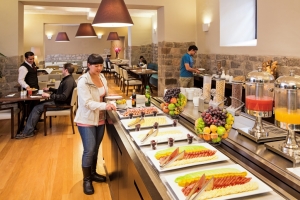 AccorHotels celebrar&aacute; el D&iacute;a de la Madre con lo mejor de la m&uacute;sica y la gastronom&iacute;a peruana