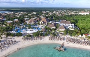 BAHIA PRINCIPE asume el compromiso de eliminar todos los pl&aacute;sticos desechables con miras al 2020