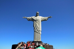 Brasil prev&eacute; entre 75% y 100% de cancelaciones en viajes corporativos y de placer y p&eacute;rdidas superiores a u$s 6.500 millones en turismo