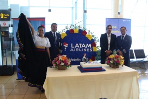 LATAM Airlines Per&uacute; inaugur&oacute; vuelo directo entre Lima y Medell&iacute;n