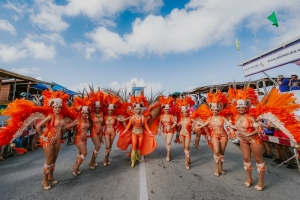 El Carnaval de Aruba, uno de los m&aacute;s grandes del Caribe