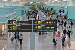 Los aeropuertos espa&ntilde;oles estrenan el wifi gratuito, sin publicidad y de alta velocidad