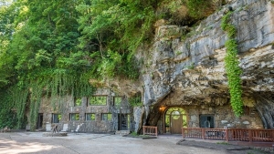 Cuevas, la nueva extravagancia del mundo de la hoteler&iacute;a