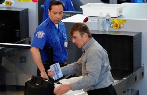Estados Unidos endurece los controles de seguridad en los vuelos desde el extranjero