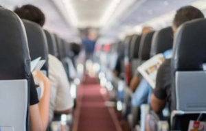 Jamaica proh&iacute;be por 13 d&iacute;as los vuelos desde 6 pa&iacute;ses sudamericanos, entre ellos Per&uacute;