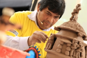Artesanos m&aacute;s destacados del pa&iacute;s ser&aacute;n reconocidos con &ldquo;Premio Nacional Amautas de la Artesan&iacute;a Peruana&rdquo;