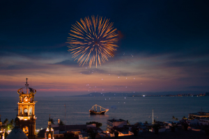 Celebra Navidad y A&ntilde;o Nuevo de forma segura en Puerto Vallarta