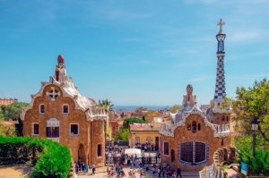Reservas hoteleras en Espa&ntilde;a registran "s&uacute;bito frenazo"