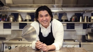 Chef Gast&oacute;n Acurio tuvo que ofrecer disculpas por hacer esta locura en pleno Buenos Aires